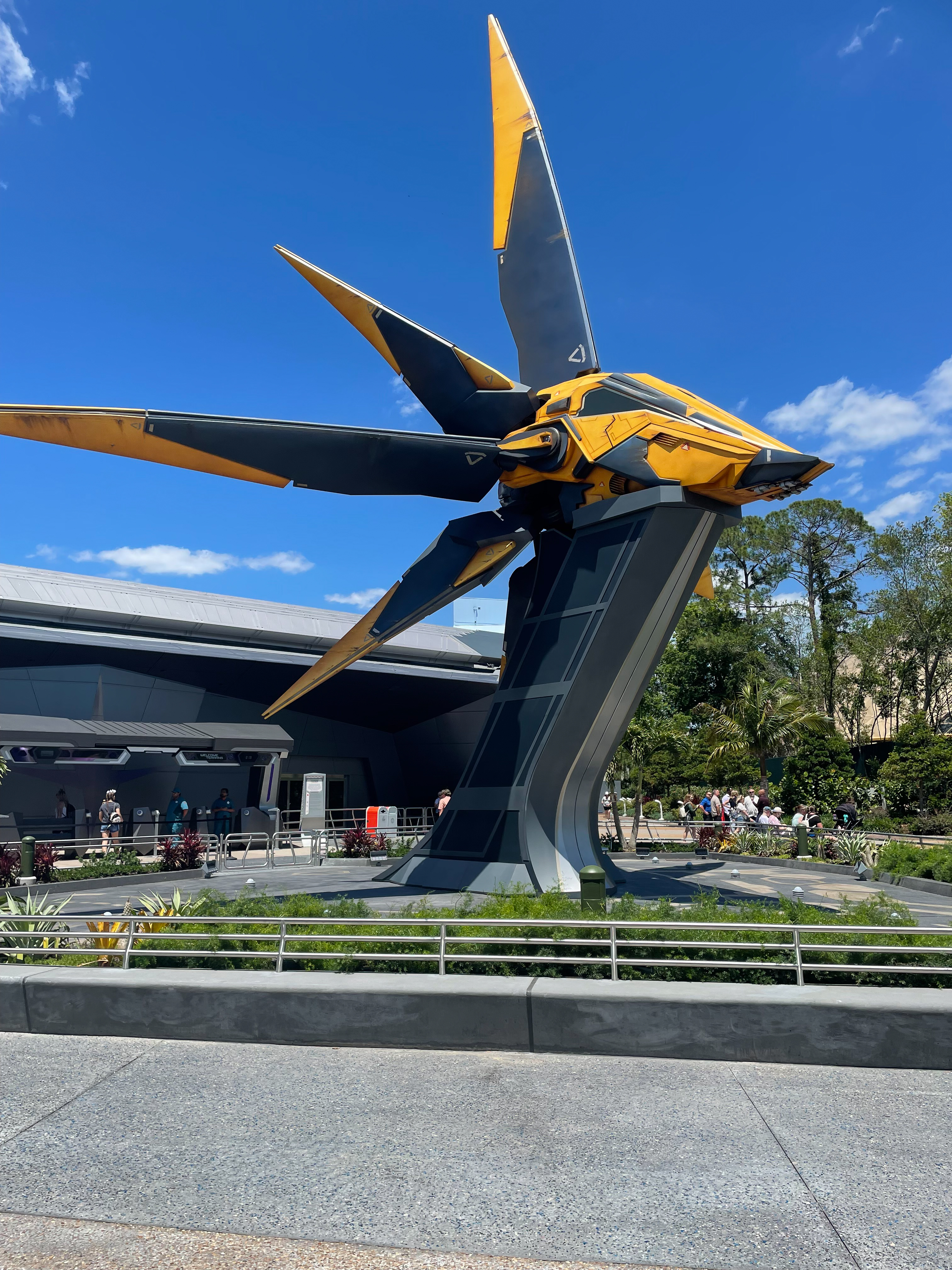 Rickey Reviews: How Hangover Friendly is Cosmic Rewind?